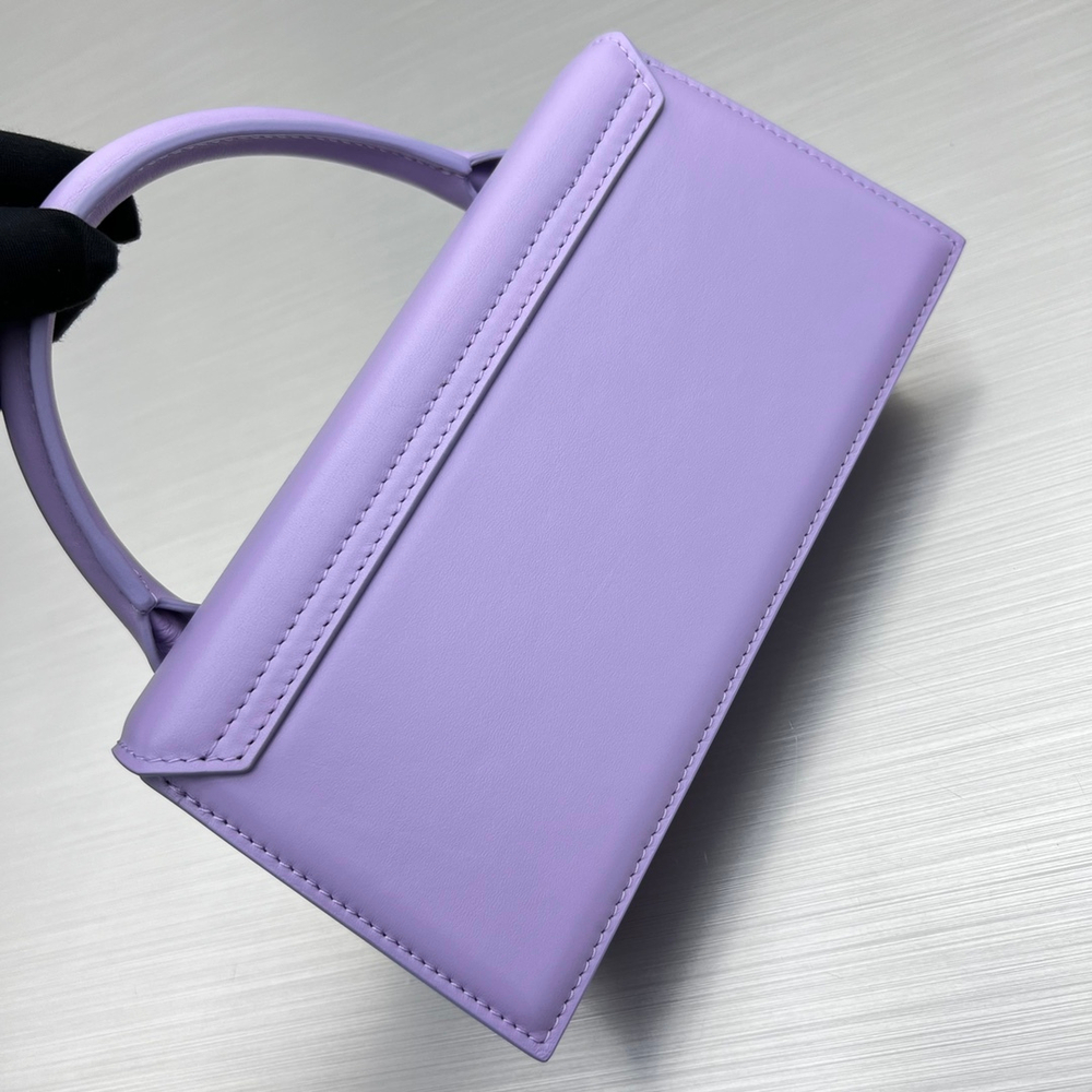 Jacquemus Le Chiquito Long 22 cm