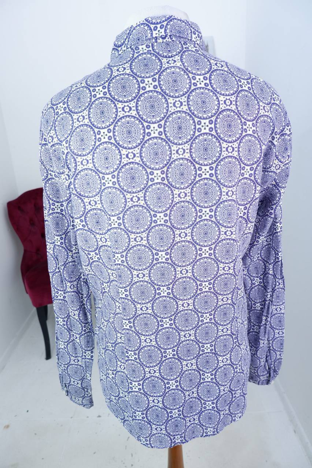 Блузка Benetton легкая, визуально на 50/52 размер