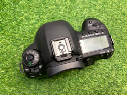 Canon 5D Mark IV 76000 кадров