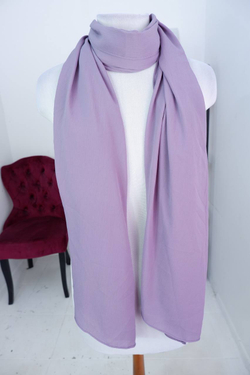 Палантин тонкий, в лавандовом оттенке