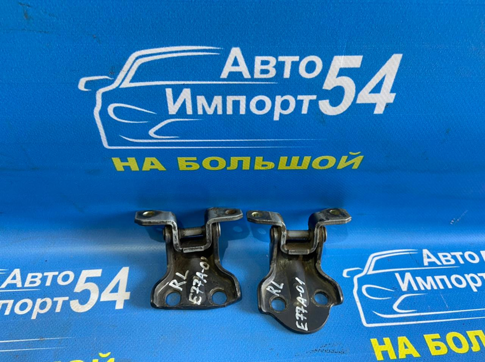 Петля двери задней левой MITSUBISHI GALANT 1992