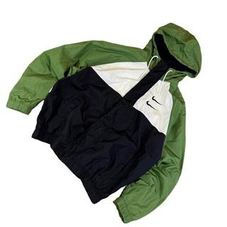 Ветровка Nike