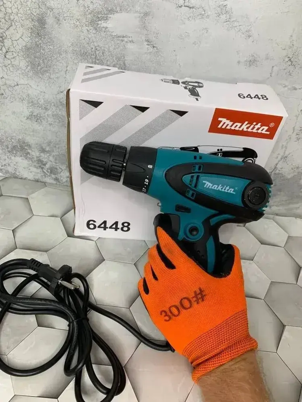 Makita Дрель-шуруповерт электрическая сетевая, щеточный инструмент 670 Вт, 25 Нм/ Мини дрель ручная, шуруповерт от сети