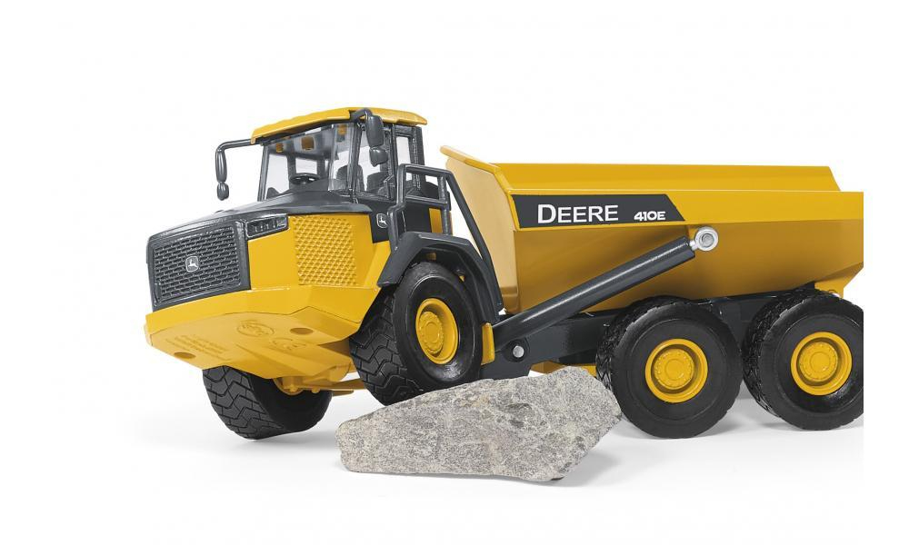 Самосвал John Deere