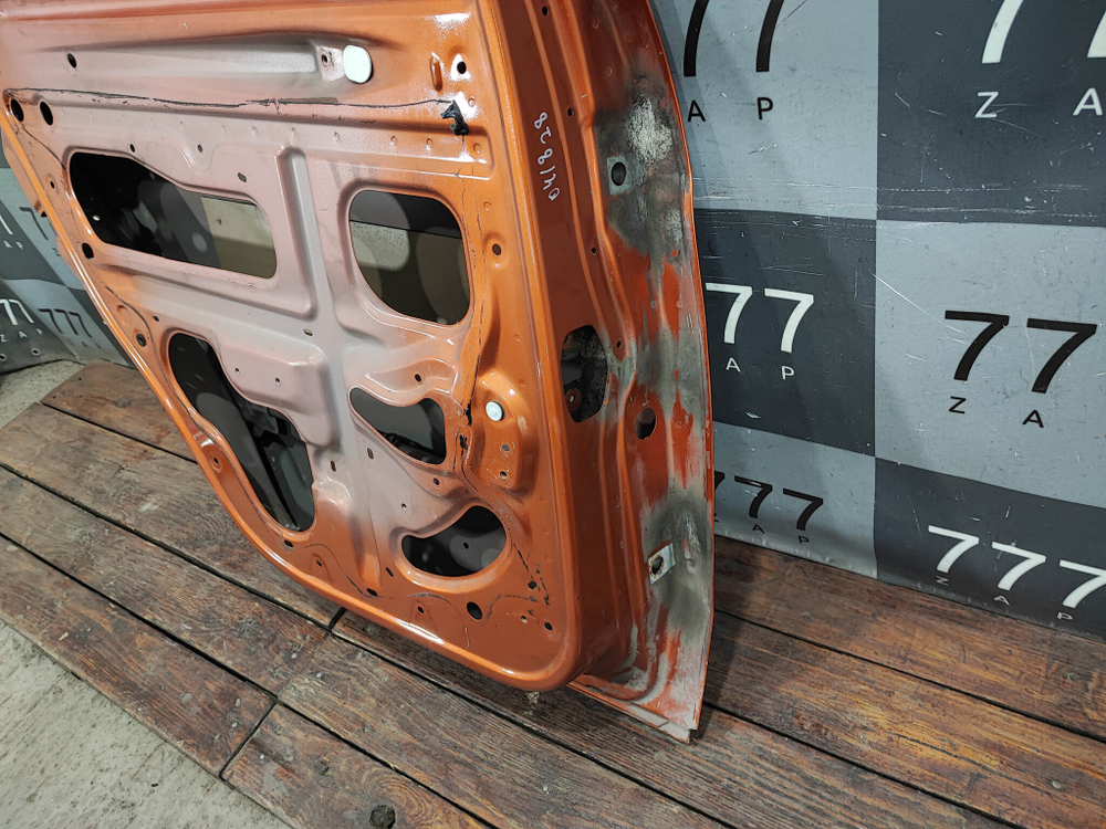 Дверь задняя левая Dongfeng H30 Cross 11-18 Б/У Оригинал 5801005