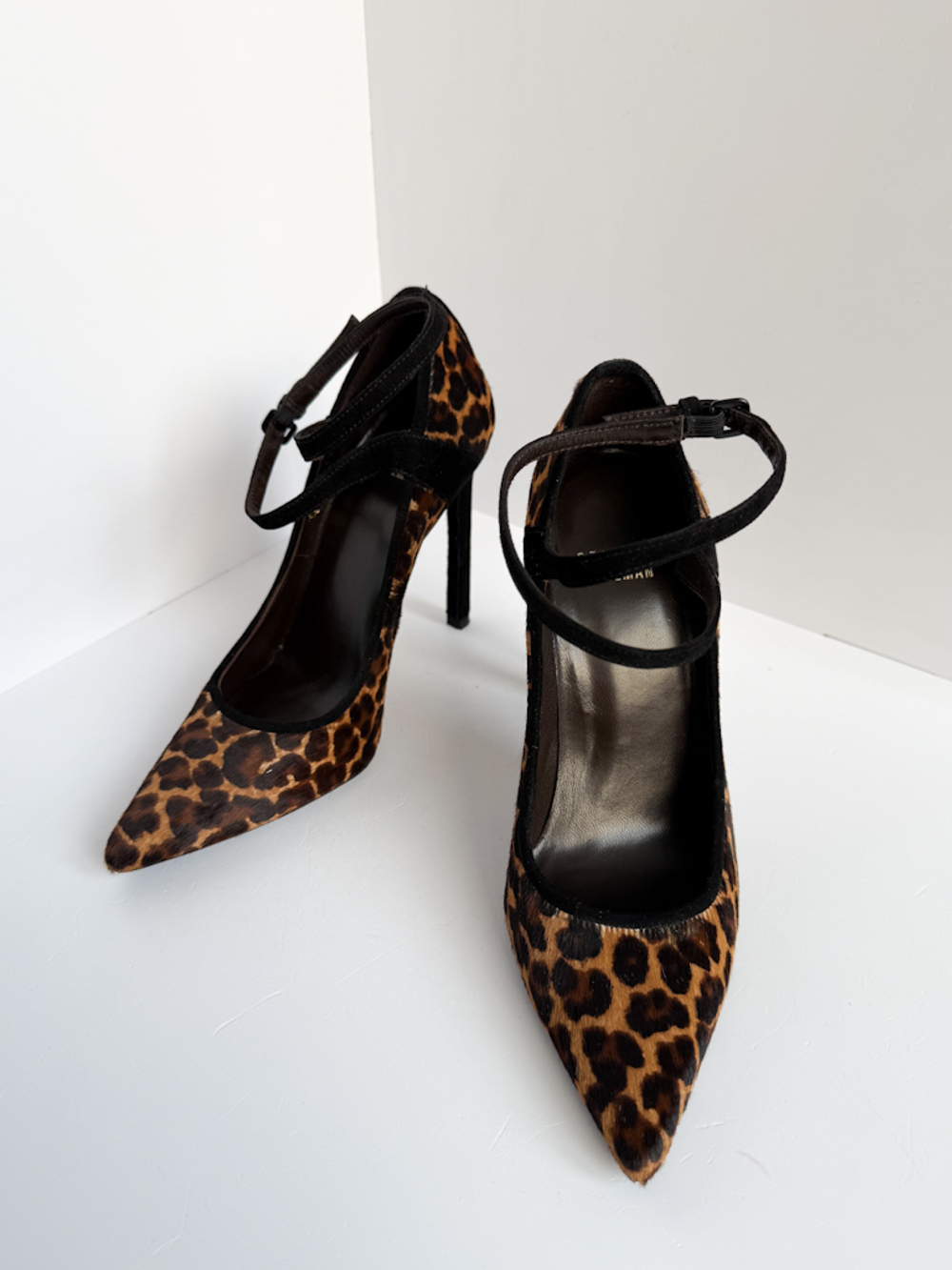 Туфли Stuart Weitzman, 36