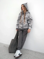 Спортивный костюм для девочки в школу