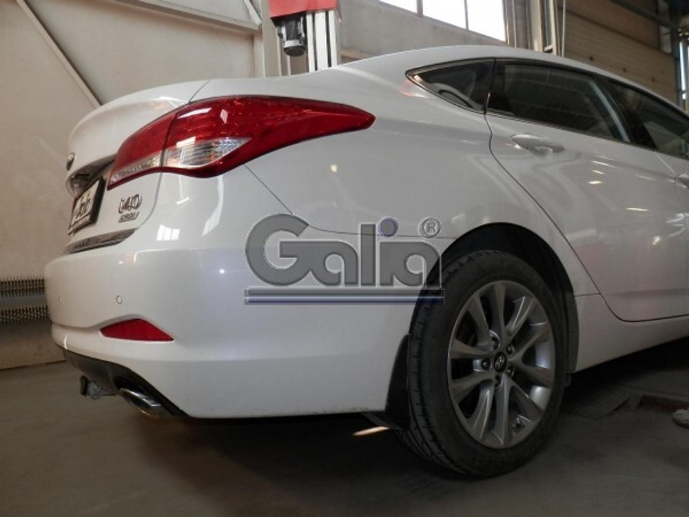 Фаркоп оцинкованный Galia H085A для Hyundai i40 седан/универсал 2012-(паспорт и сертификат в комплекте)(без электрики)