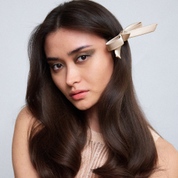 Бант "Стрекоза" S бежевый