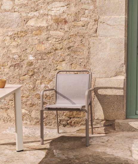 Уличный стул Luri из алюминия цвета таупе и бежевого текстиля