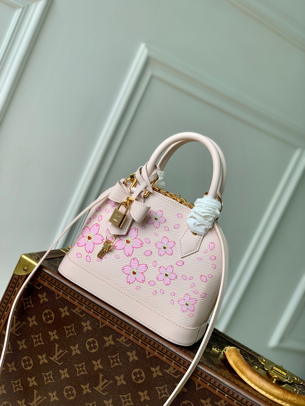 Louis Vuitton Alma BB