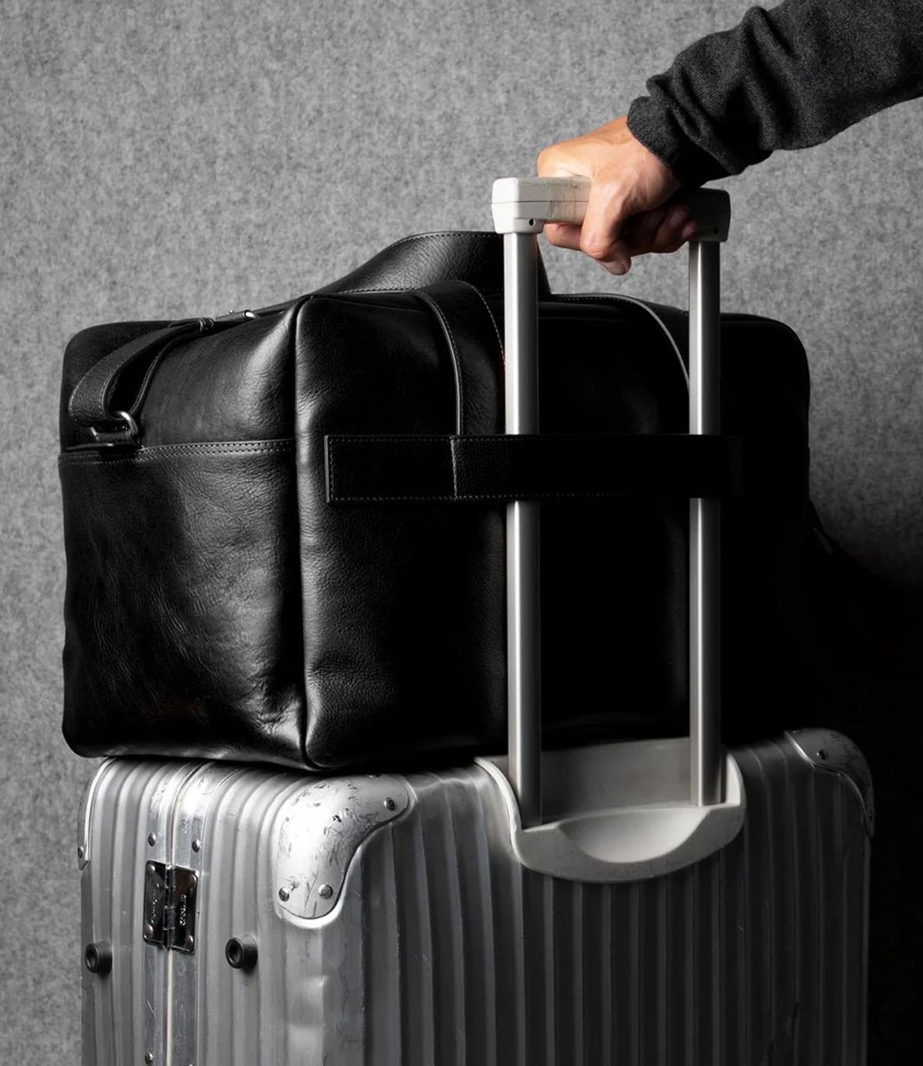 Hard Graft Overhead Holdall Bag Coal — дорожная сумка