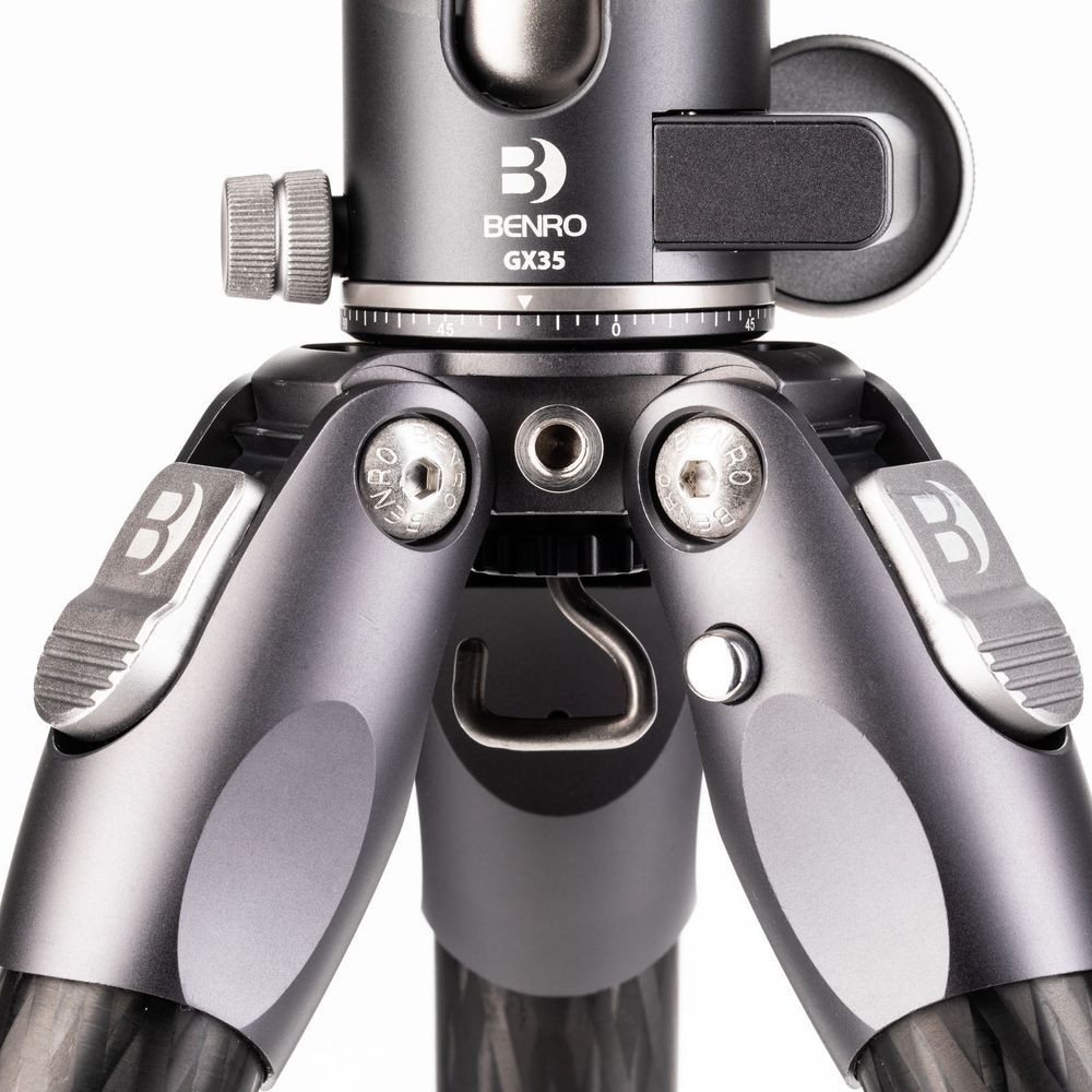 Штатив Benro TTOR35CGX35 карбоновый с шаровой головой