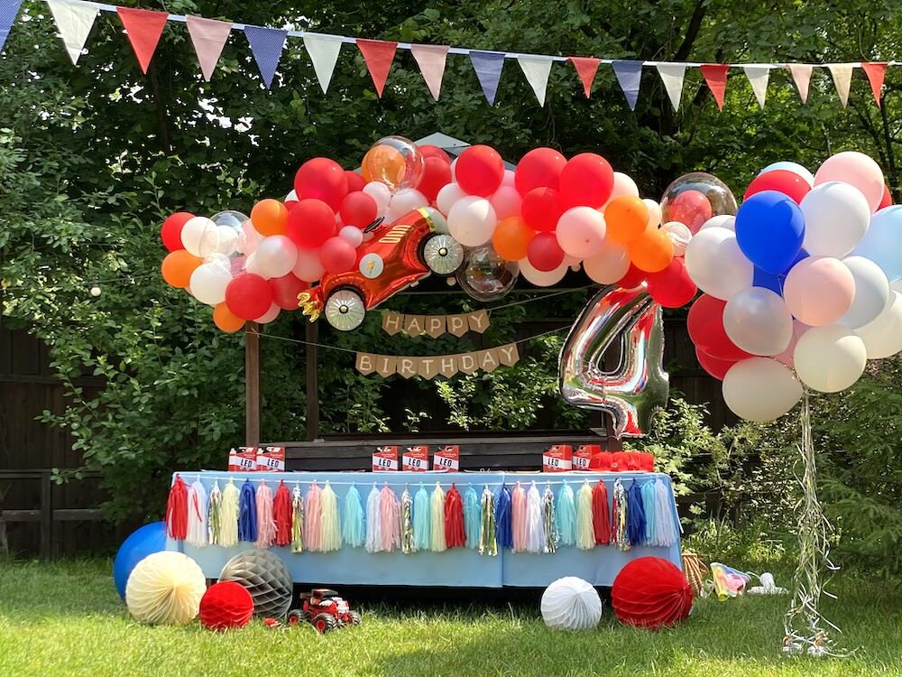 Retro Car Party