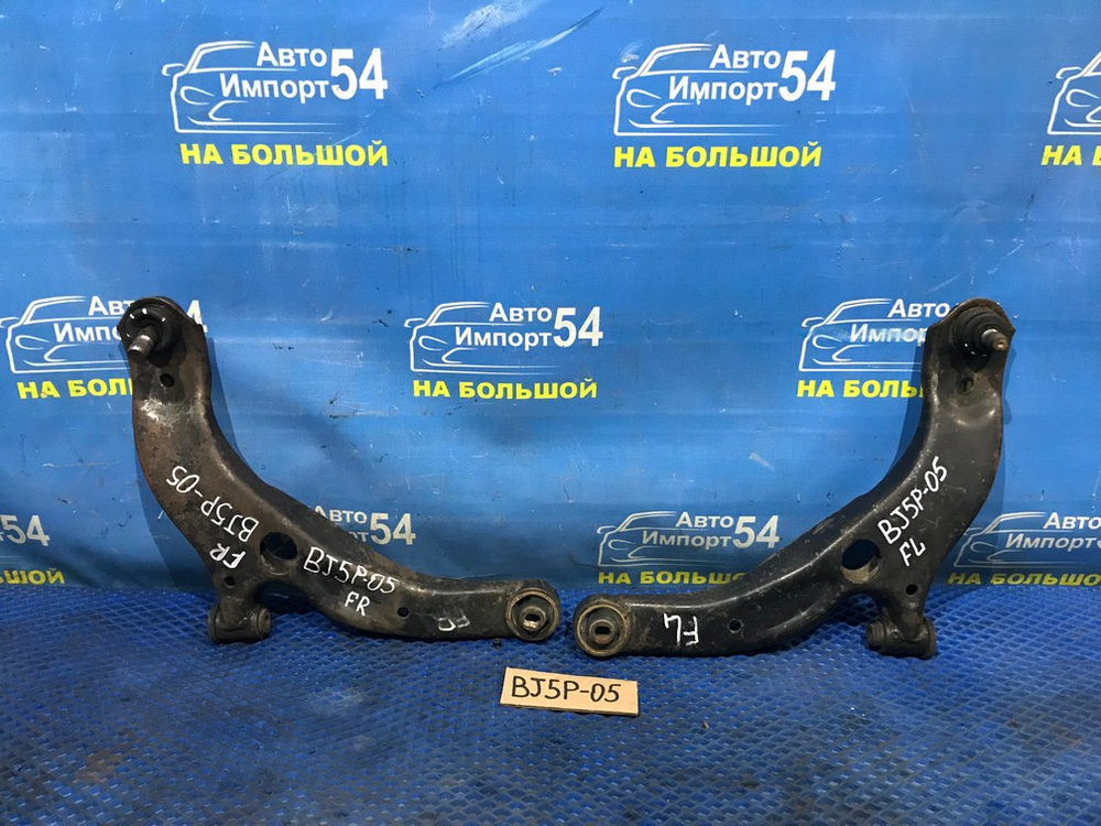 Рычаг передний правый MAZDA FAMILIA 2000