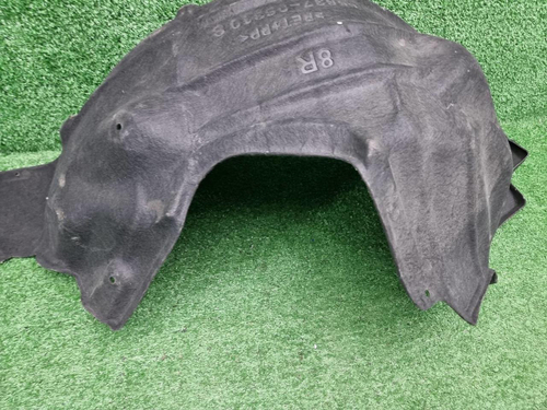 Подкрылок задний правый Toyota Camry xv70 (17-нв)