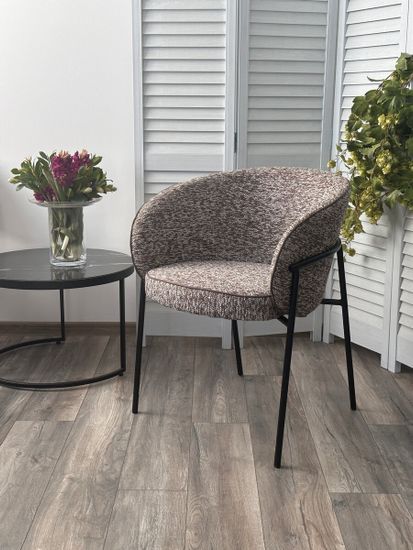 Стул GUST цвет бежевый TOPIC 410 / черный каркас