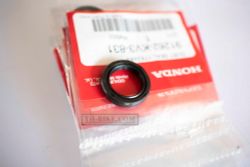 91262-KV3-831. DUST SEAL, 17X24X5 (ARAI)