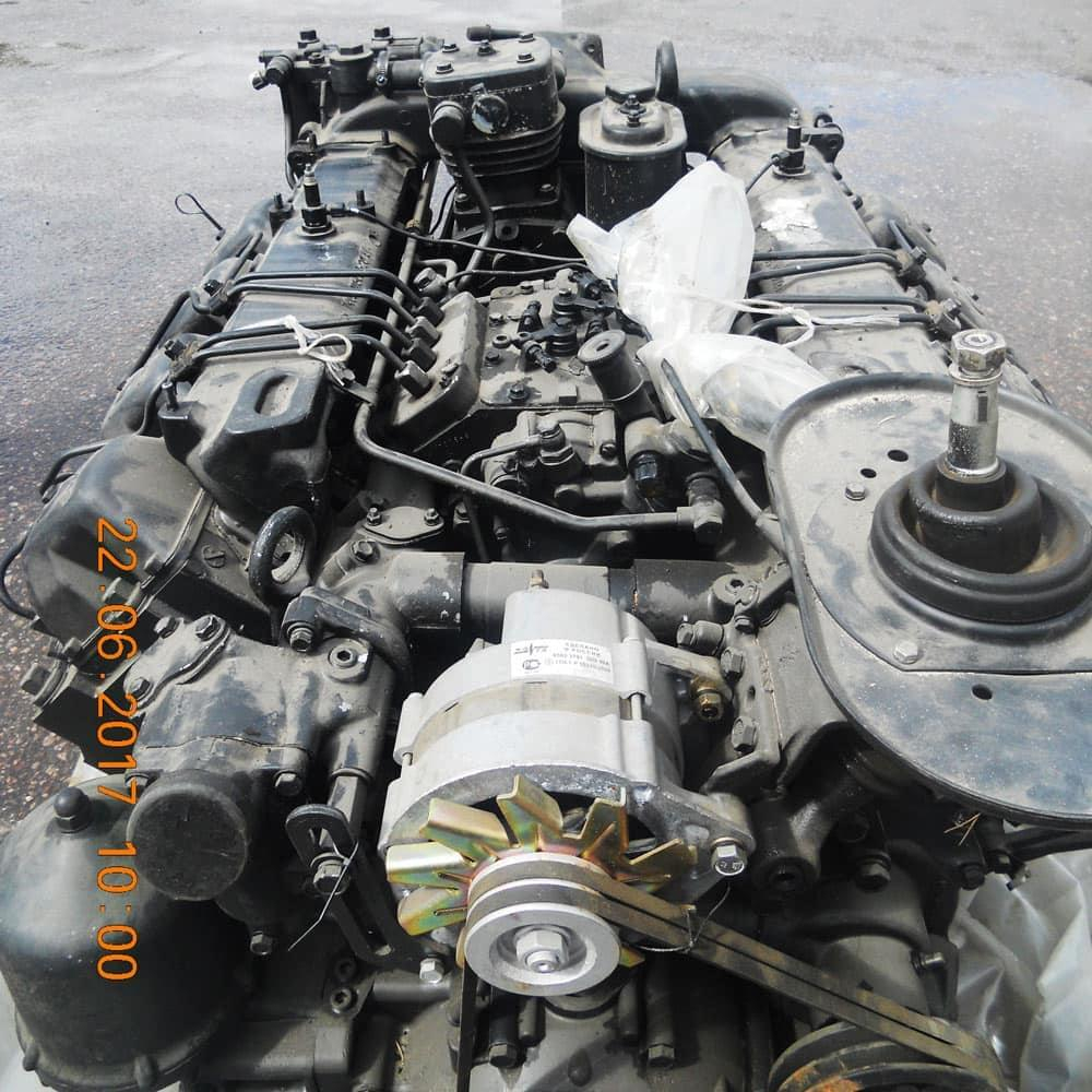 Двигатель КАМАЗ-74010 с хранения вид сверху