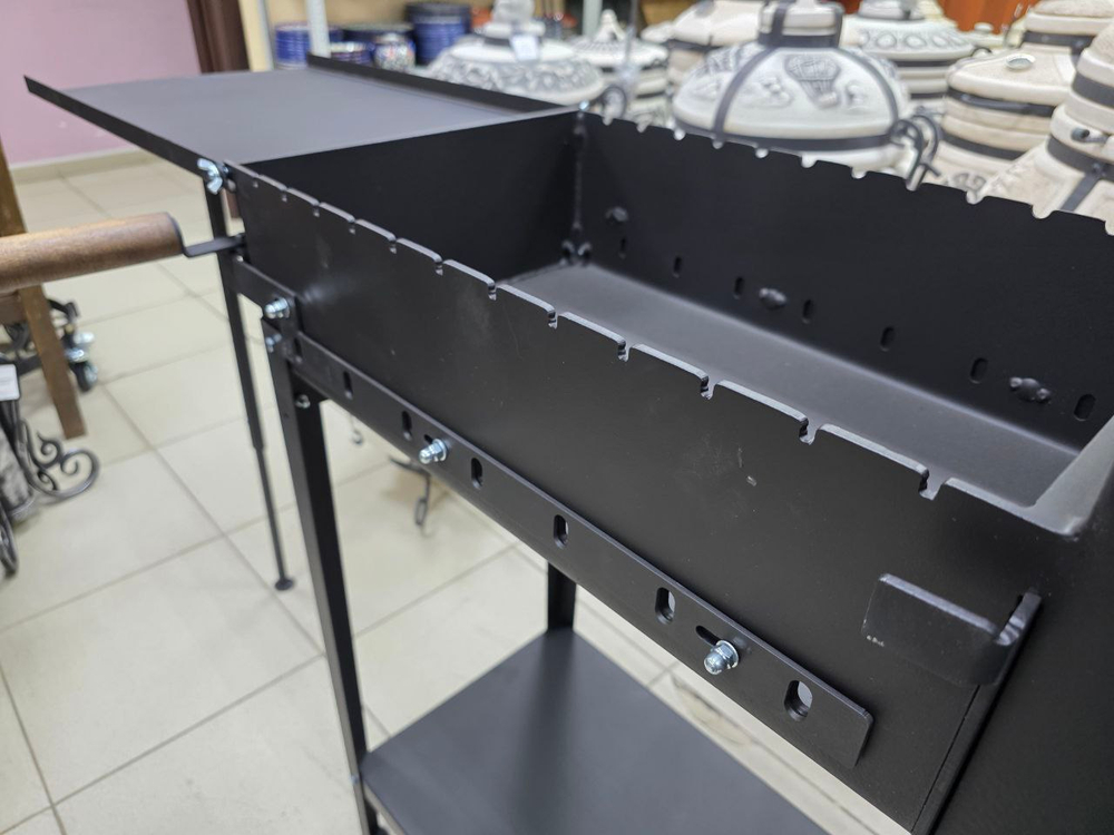 Если вы ищете мангал купить в Казани и нужна печь под казан с мангалом, этот вариант подойдёт как мангал 4 мм, печь под казан 12 литров, мангал с печью под казан, мангал с трубой, печь под казан с трубой, мангал со столиком, мангал с откидным столиком, мангал с крышкой, мангал крышка столик, мангал для дачи, мангал для дома, мангал для беседки, мангал для шашлыка, мангал для мяса, мангал для овощей, мангал под шампуры, жаровня 545x350, печь с зольником, зольный ящик, выдвижной совок, поддув с шибером, регулировка тяги, заслонка для углей, печь под казан с крышкой, уличная печь под казан, печь для плова, печь для шурпы, печь для ухи, садовая печь, дачная кухня, мангальный комплекс компактный, мангальная зона, барбекю комплекс, купить печь под казан Казань, доставка мангала Казань, мангал в наличии Казань, мангал от производител