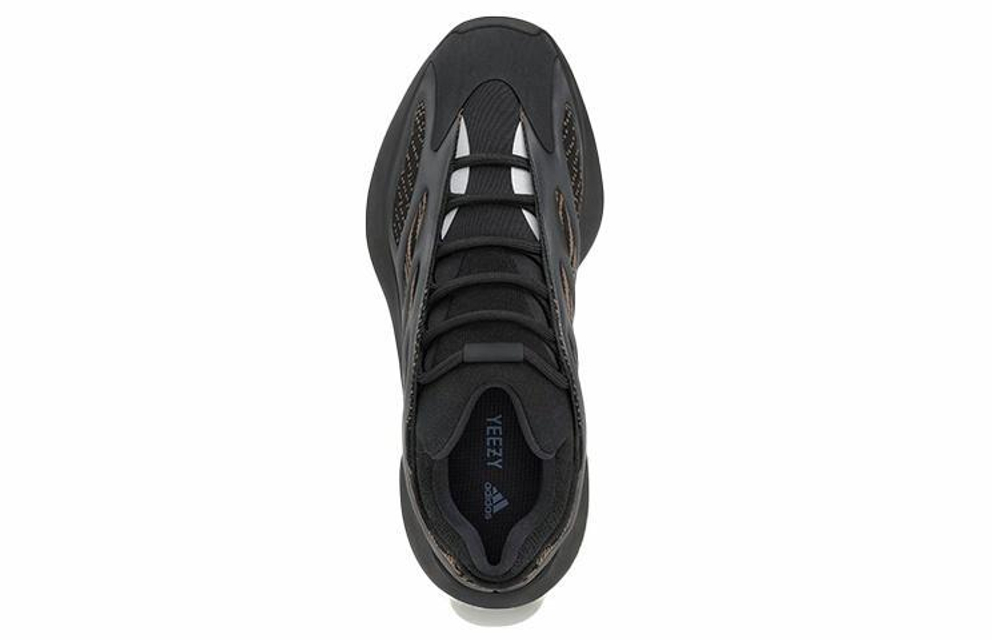 Кроссовки Adidas Originals Yeezy Boost 700 V3 "Clay Brown"
