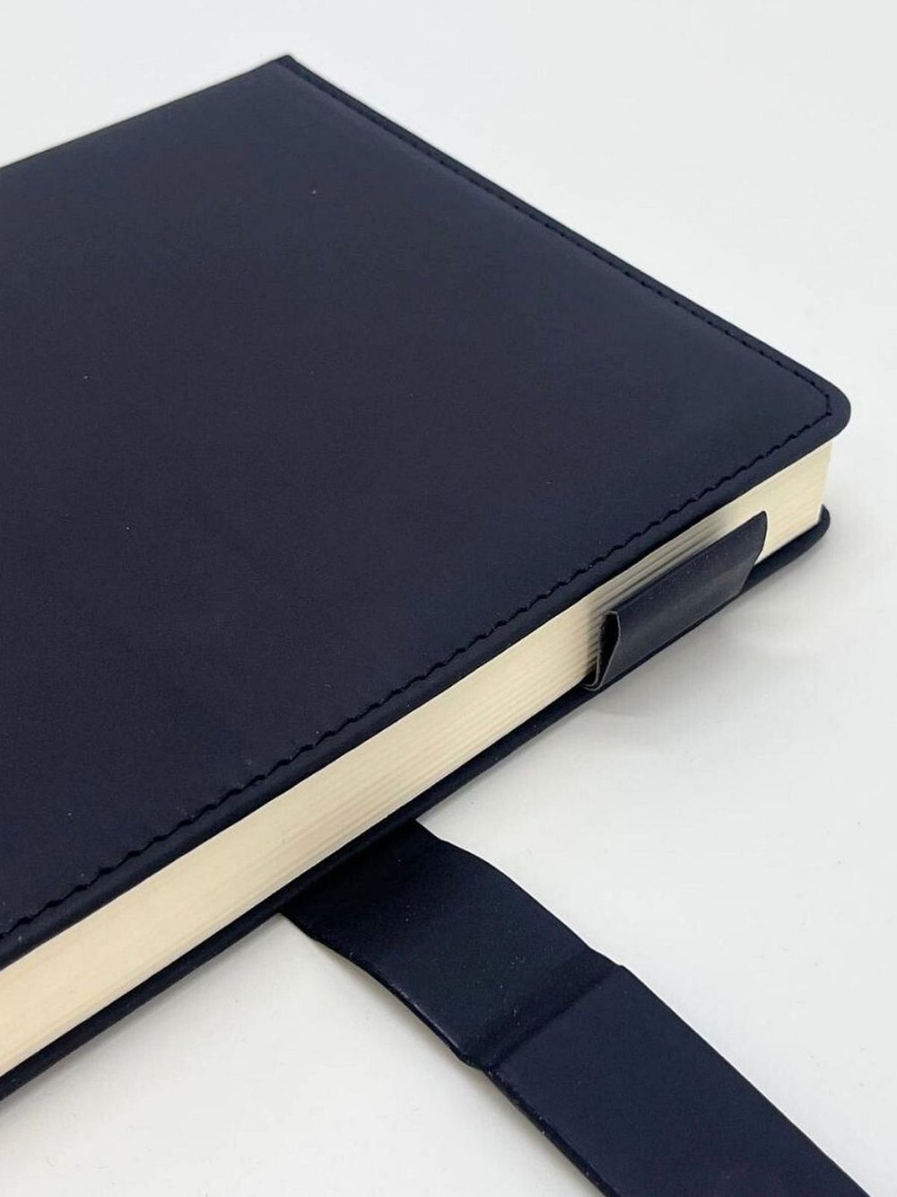 Блокнот А5 в линейку 170л черный (8412-1)