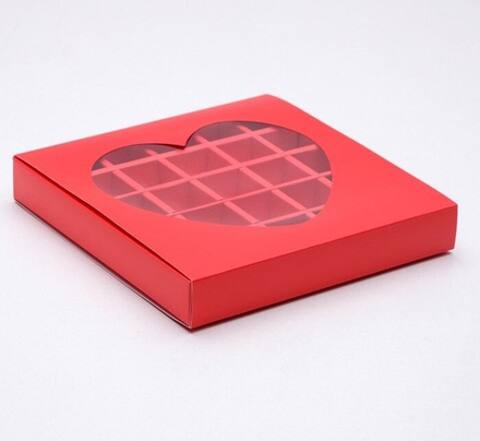 Кондитерская коробка для конфет 25 шт "Сердце", алая, 22 х 22 х 3,5 см