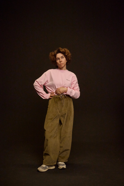 Брюки-бананы из вельвета, хаки