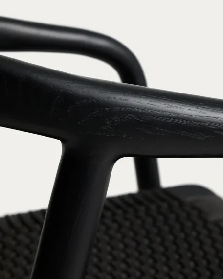 Уличный стул Derile из массива дуба и веревки в черной отделке