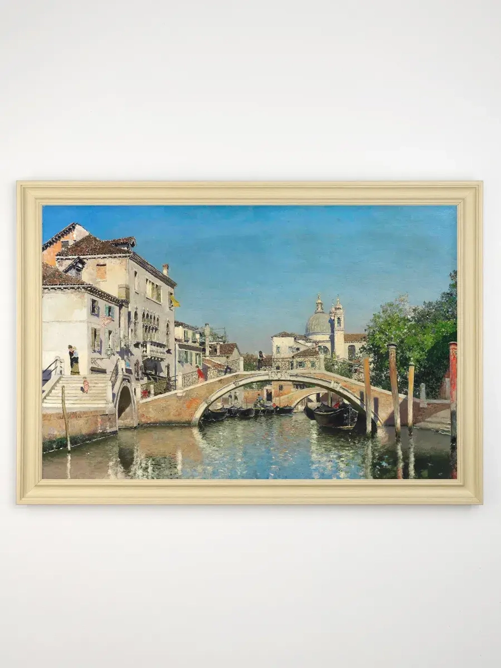 Картина настенная интерьерная в раме