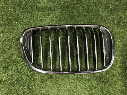 Решетка радиатора правая BMW 7er G11 G12 (2015-2019)