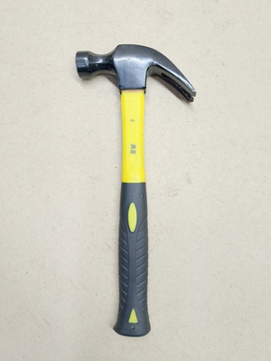 Молоток-гвоздодер с обрезиненной рукояткой 680гр 30мм