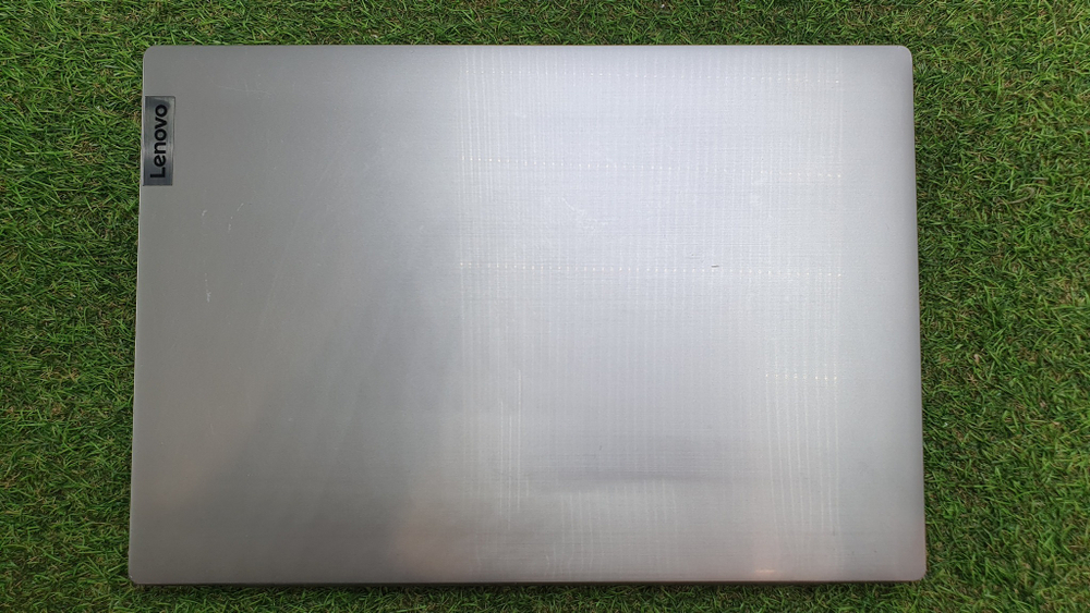 Ноутбук Lenovo i3-10/4Gb/FHD