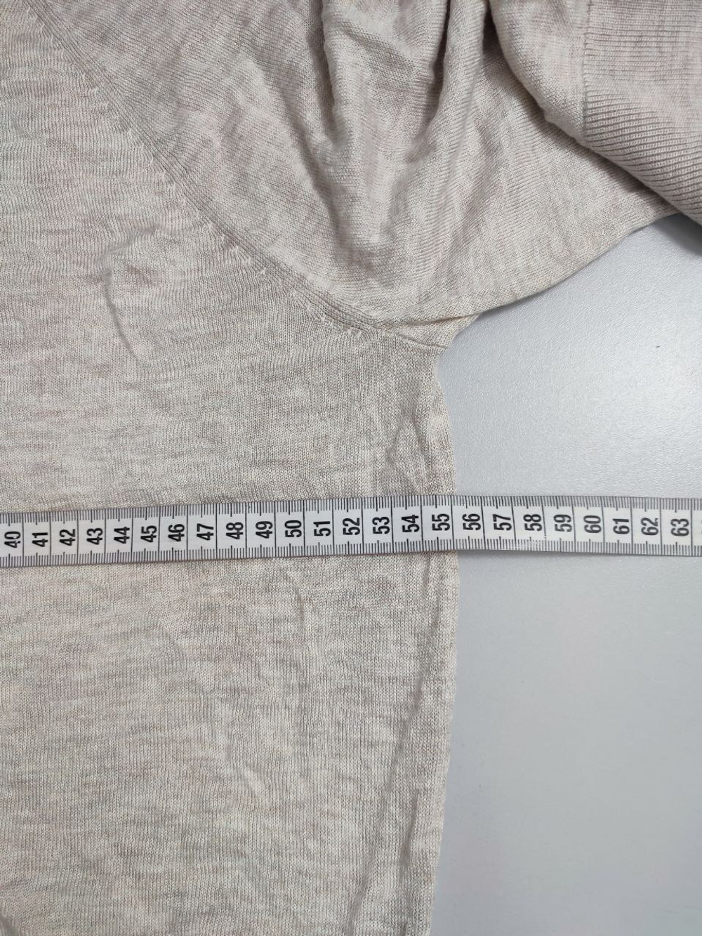 Джемпер H&M светлый 44 размер