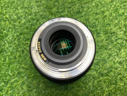 Canon EF-S 17-85mm 4-5.6 IS USM
