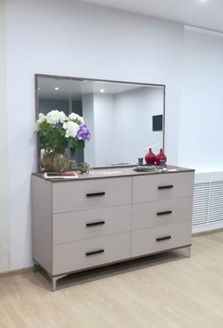 Зеркало настенное Кара 5