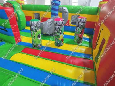 Надувной батут «Звериный мир» с горкой и аркой,с сеткой на входе 7*5*4,2 м