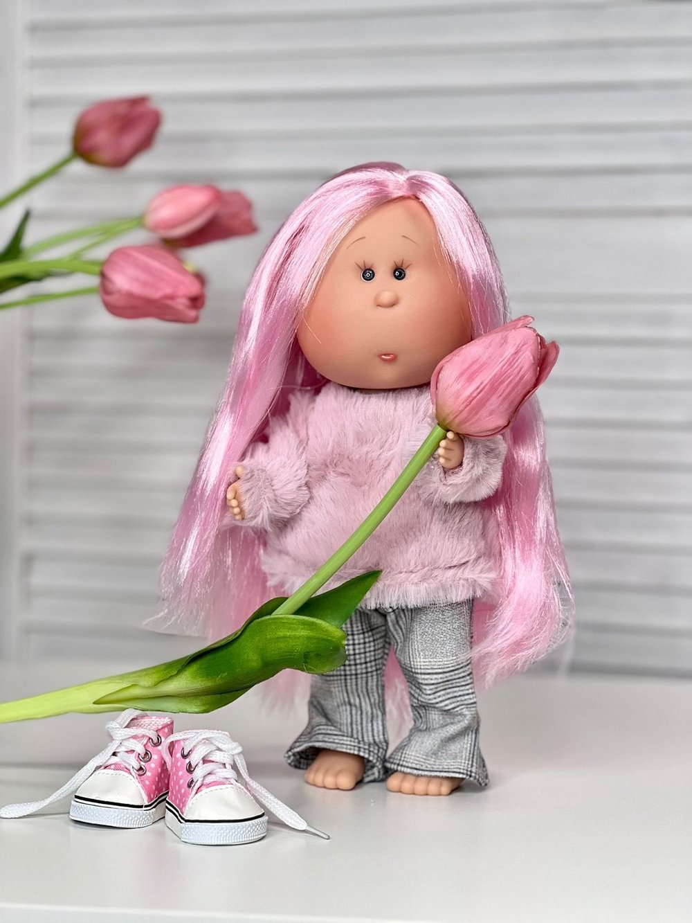 Кукла Nines виниловая 30см MIA (3428K)