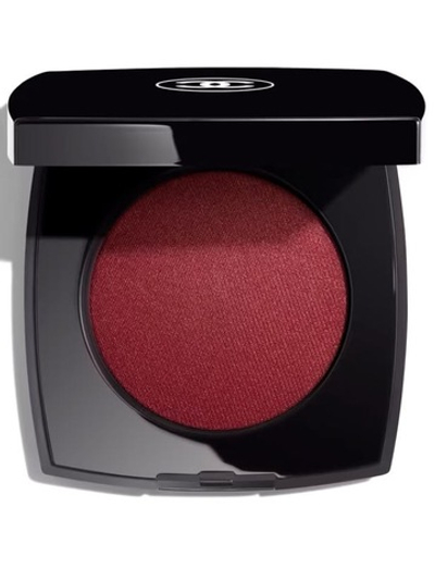 ЯРКИЙ КОНТРАСТ НА ЩЕКАХ - CHANEL - SEPHORA -