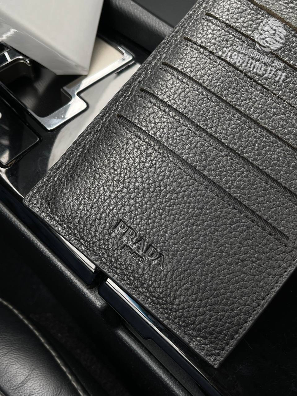 Обложка для паспорта Prada