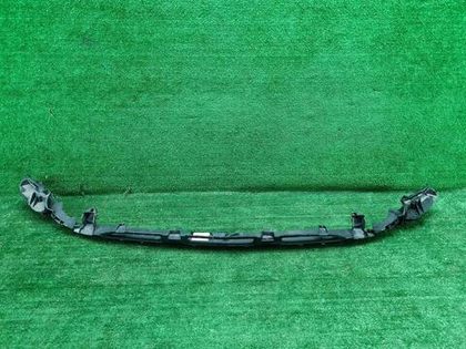 Кронштейн переднего бампера Mercedes E W213 16-21