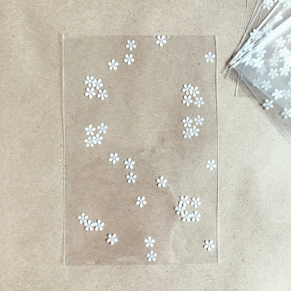 Прозрачный пакет 10х15 см (белые цветы), 100 шт