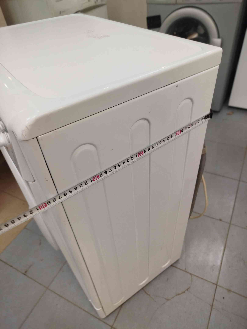 Стиральная машина Indesit IWSD 6105 6 кг б/у