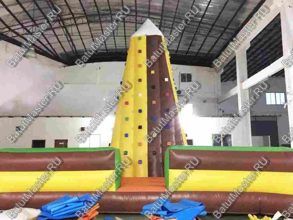 Скалодром "К облакам" 8*8*6 м