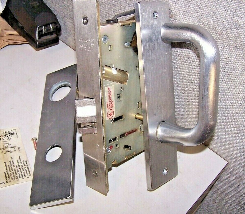 M1520C-00-1-8237-24VAC/DC
