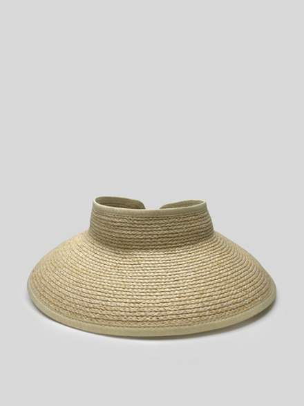 Козырек соломенный с большой бежевой лентой
