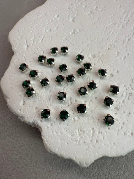 Шатоны 4 мм, Нефрит в серебре, 25 шт