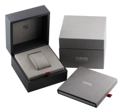 Oris Aquis Date 01 733 7789 4157-07 4 23 37FC