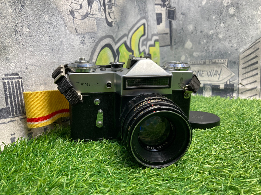 Zenit-E Олимпийский + Helios-44-2