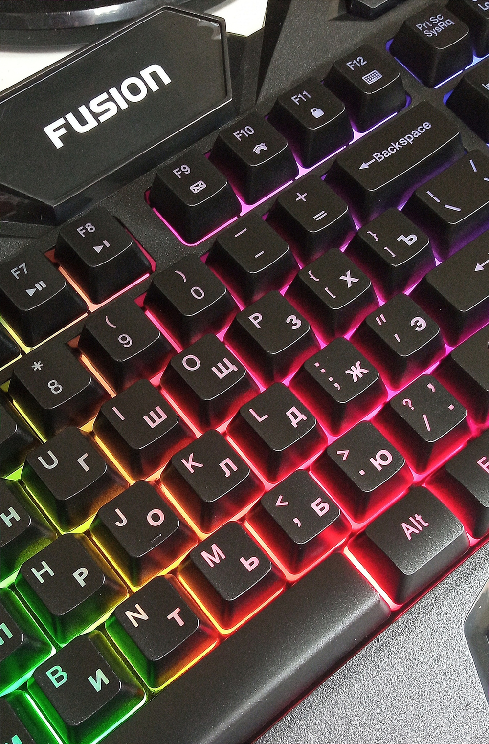 Клавиатура игровая проводная Fusion GK-628 RGB